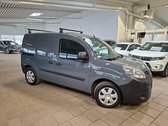 Nissan NV250