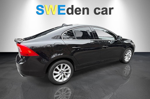 Volvo S60 5 of 5
