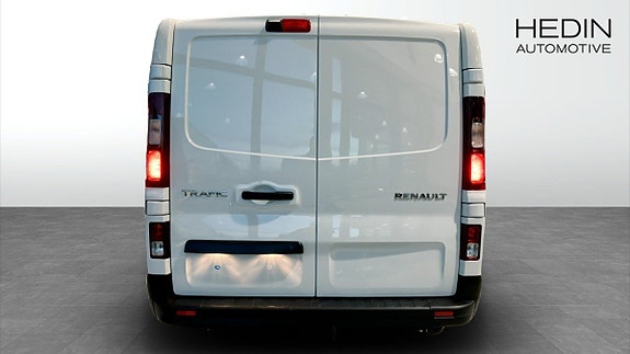 Renault Trafic 7 of 12