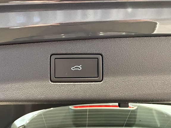 Volkswagen Tiguan 25 of 26
