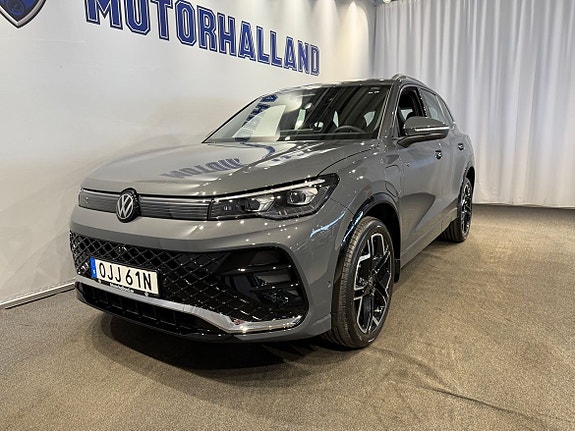 Volkswagen Tiguan 3 of 26