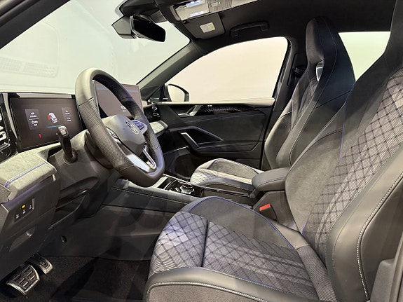 Volkswagen Tiguan 8 of 26