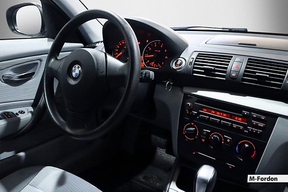 BMW 116i 15 of 17