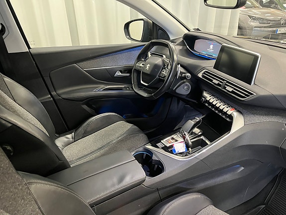 Peugeot 3008 7 of 8