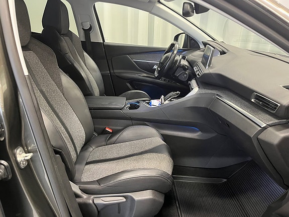 Peugeot 3008 6 of 8