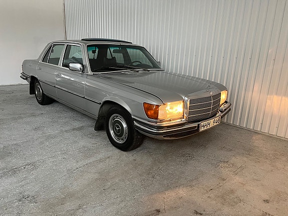 Mercedes-Benz 280 SE