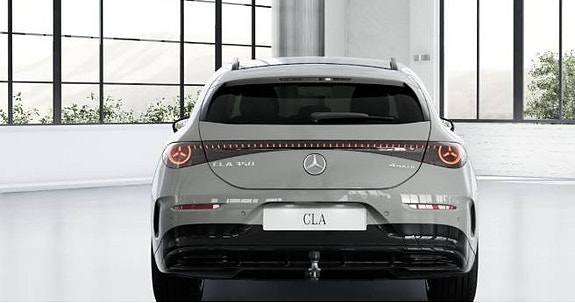 Mercedes-Benz CLA350 4 of 4