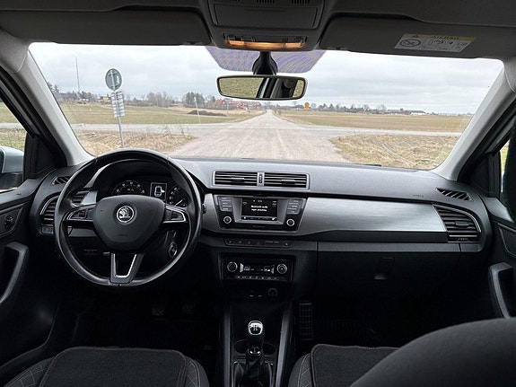 Skoda Fabia 9 of 21