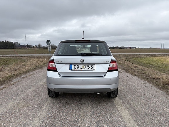 Skoda Fabia 5 of 21