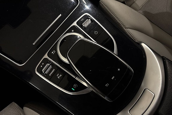 Mercedes-Benz C220 d 18 of 25