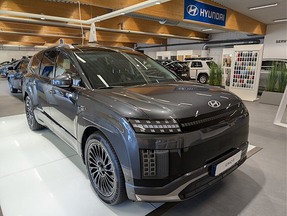 Hyundai Ioniq 9 3 of 5