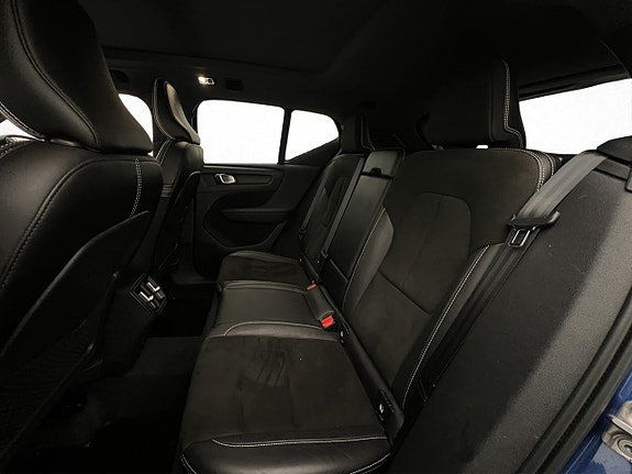 Volvo XC40 27 of 30