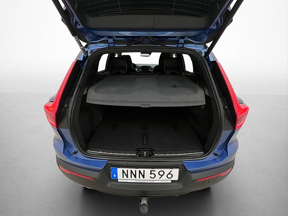 Volvo XC40 28 of 30