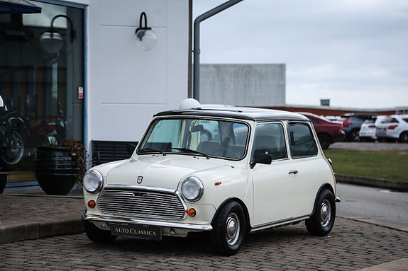 Austin Mini 4 of 5