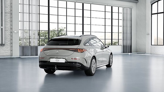 Mercedes-Benz CLA350 8 of 9