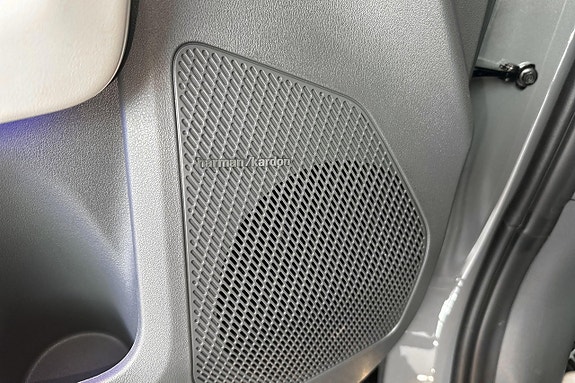 Kia EV3 9 of 21
