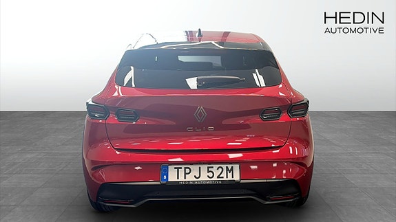 Renault Clio 7 of 9