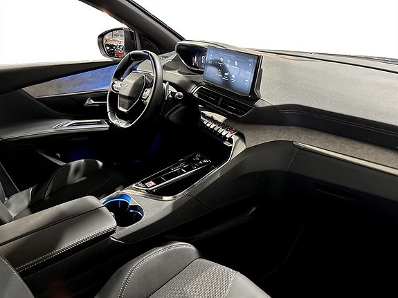 Peugeot 5008 12 of 17