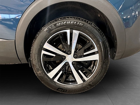 Peugeot 5008 15 of 17