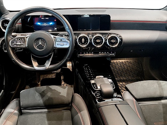 Mercedes-Benz A180 6 of 17