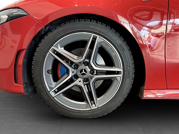 Mercedes-Benz A180 16 of 17