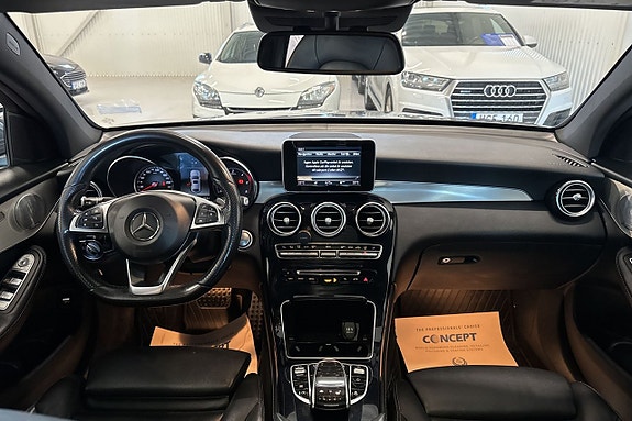 Mercedes-Benz GLC220 d 16 of 27