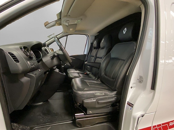 Renault Trafic 9 of 27