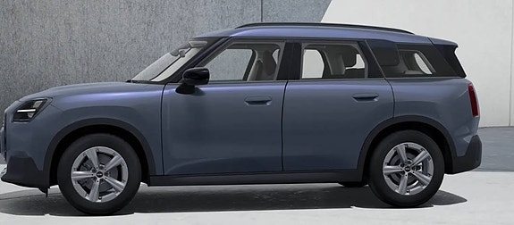 MINI Countryman C 2 of 5