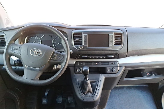 Toyota Proace Verso 9 of 14