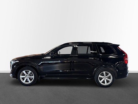Volvo XC90 3 of 15