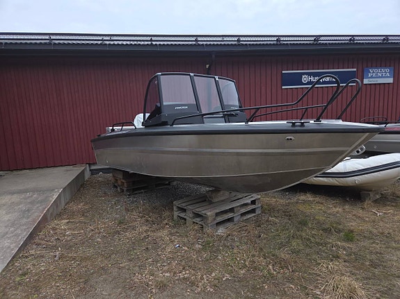 Faster 525 SC-22, Suzuki DF100-26