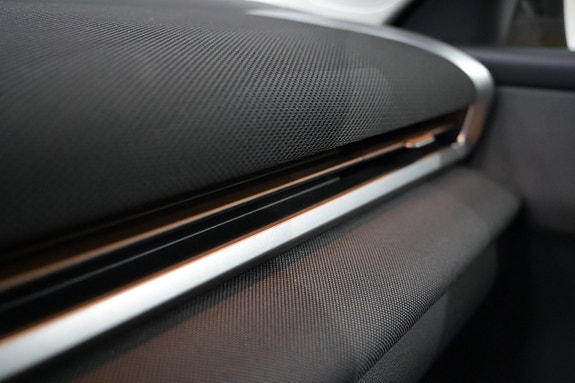 Volkswagen T-Roc 22 of 28