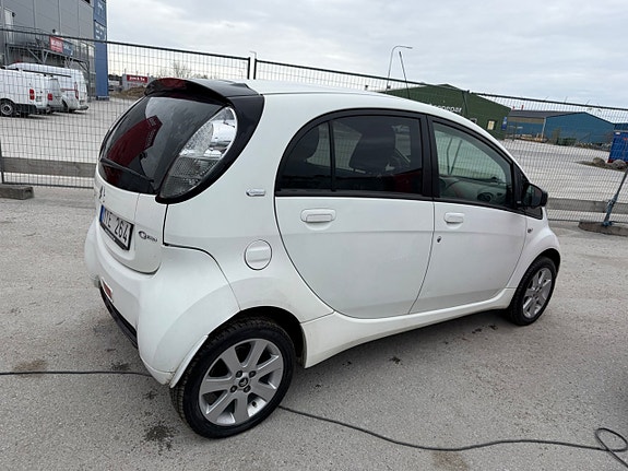 Citroen C-Zero 2 of 5