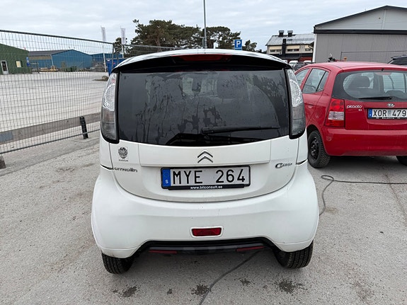Citroen C-Zero 7 of 18
