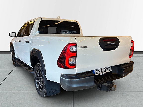 Toyota HiLux 5 of 5