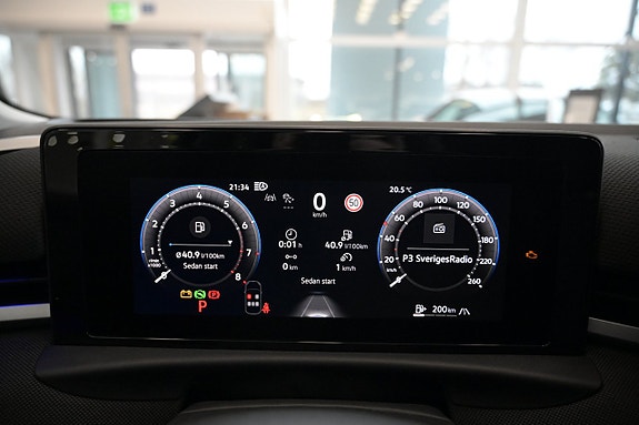 Volkswagen T-Roc 15 of 27