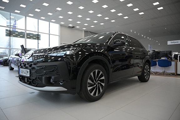 Volkswagen T-Roc 4 of 27