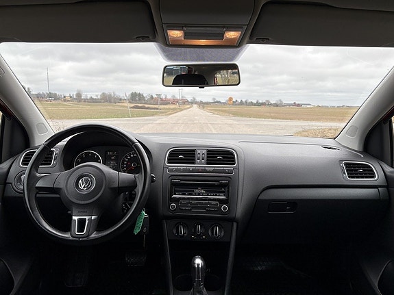 Volkswagen Polo 7 of 15