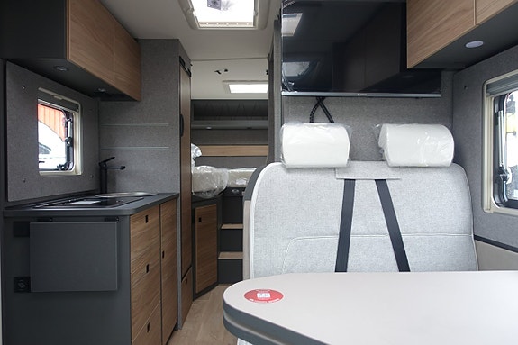 Dethleffs Globebus Performance 4x4 T 46 Mycket utrustning / Avtagbar dragkrok / Fabriksny 8 of 20