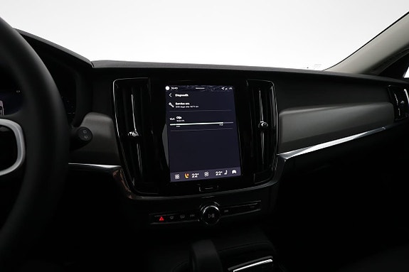 Volvo V90 14 of 17
