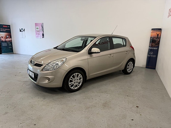 Hyundai i20 3 of 5