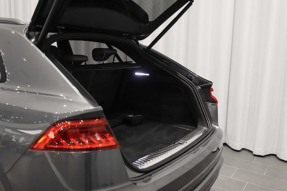 Audi Q8 5 of 5