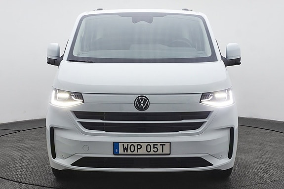 Volkswagen Transporter 3 of 5