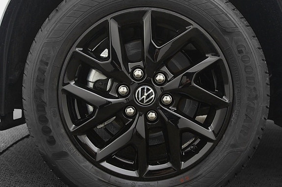 Volkswagen Transporter 12 of 19