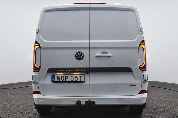 Volkswagen Transporter 4 of 5
