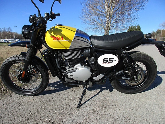 BSA Scrambler 650 Victor Yellow 3 of 4