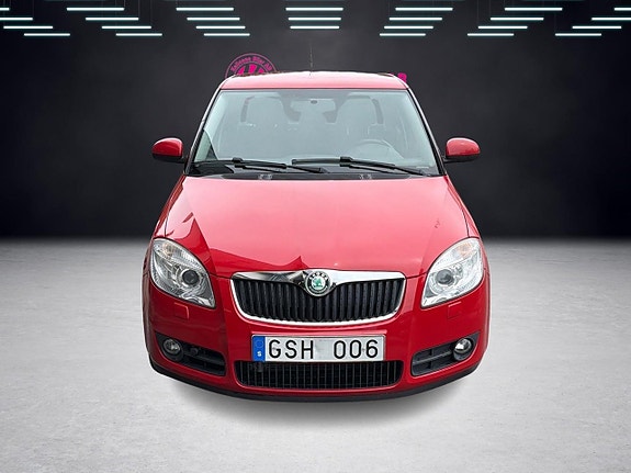Skoda Fabia 3 of 5