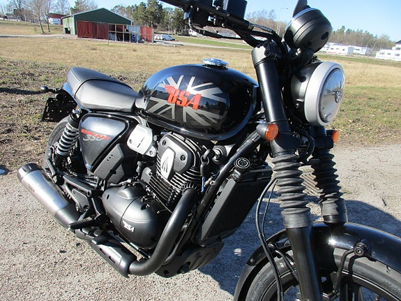 BSA Bantam 350 Barrel black – Union Jack tank 3 of 5