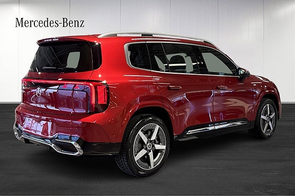Mercedes-Benz GLB250+ 4 of 5