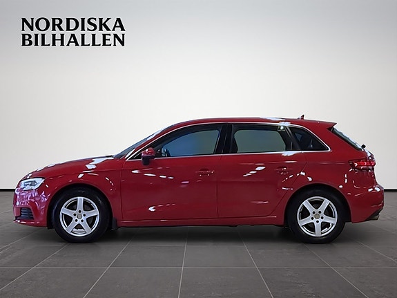 Audi A3 4 of 5